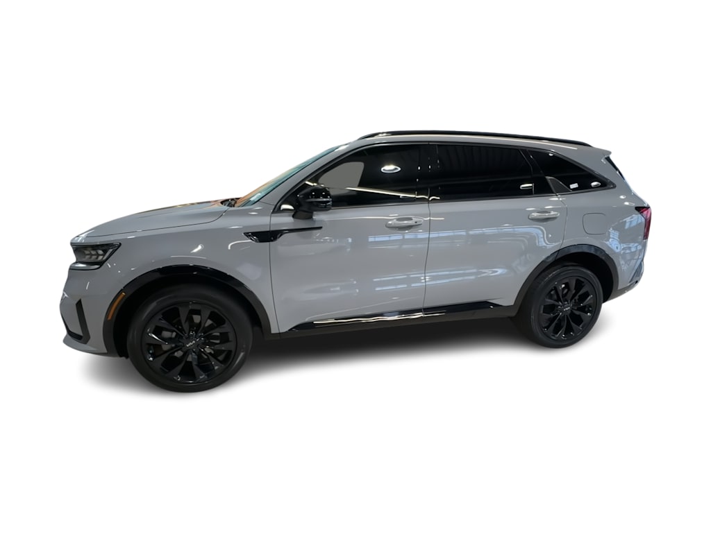 Thumbnail: 2023 Kia Sorento - 3