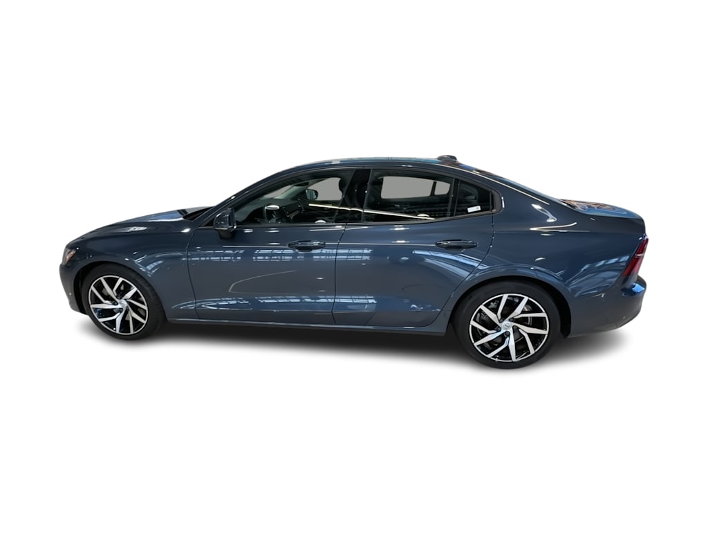 Thumbnail: 2019 Volvo S60 - 19