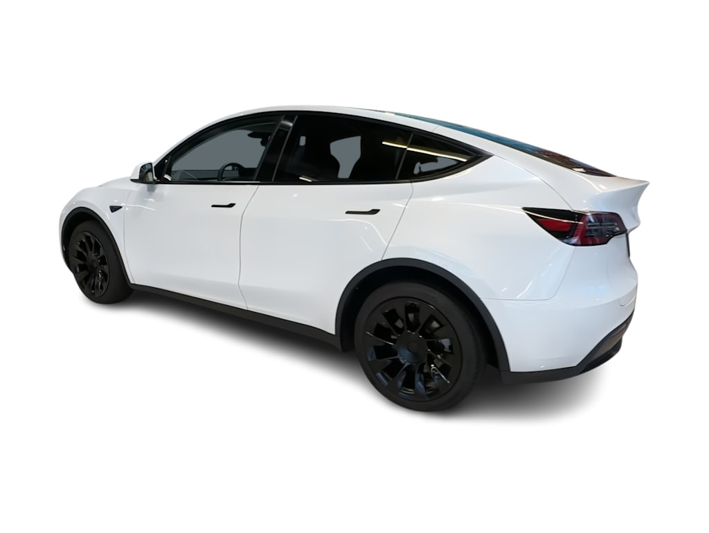 Thumbnail: 2024 Tesla Model Y - 22