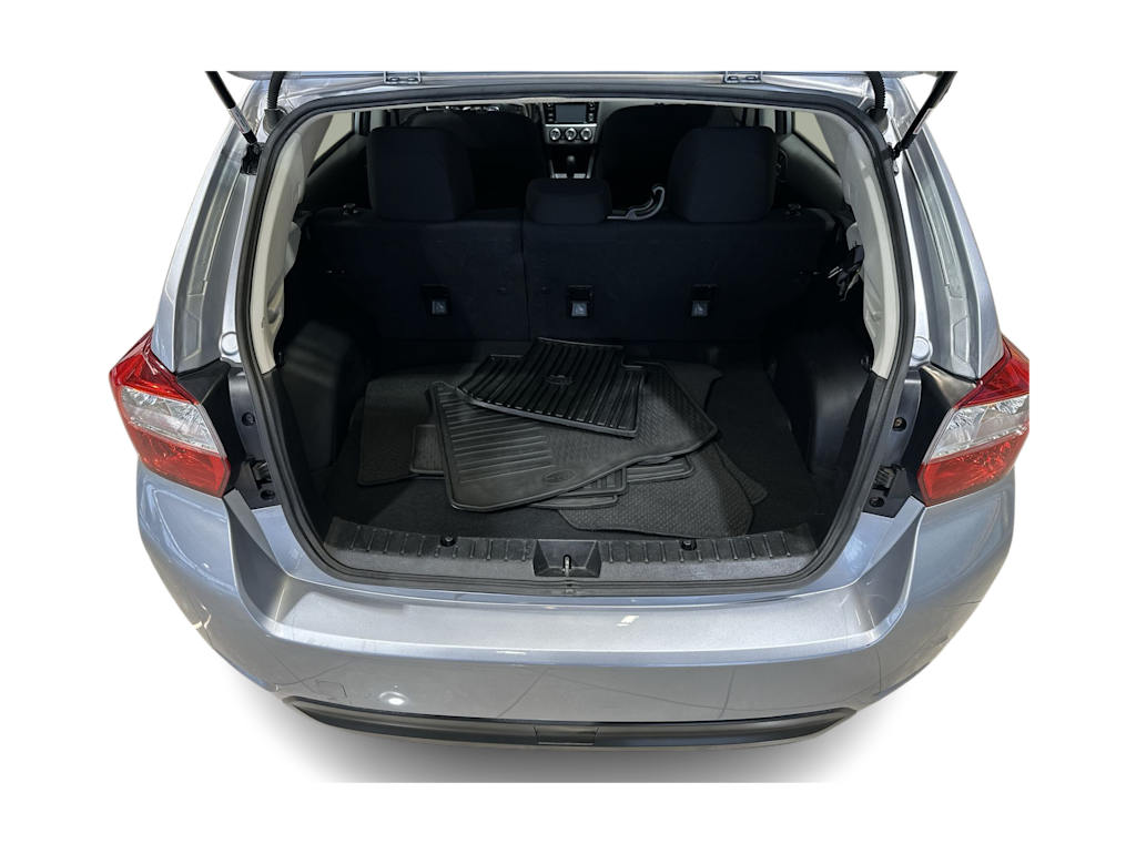 Thumbnail: 2015 Subaru Impreza - 16