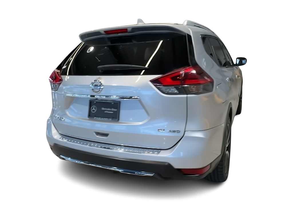 Thumbnail: 2018 Nissan Rogue - 24