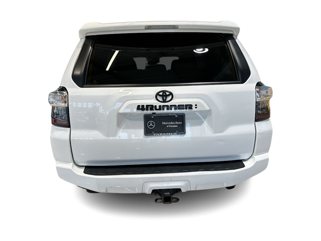 Thumbnail: 2023 Toyota 4Runner - 30
