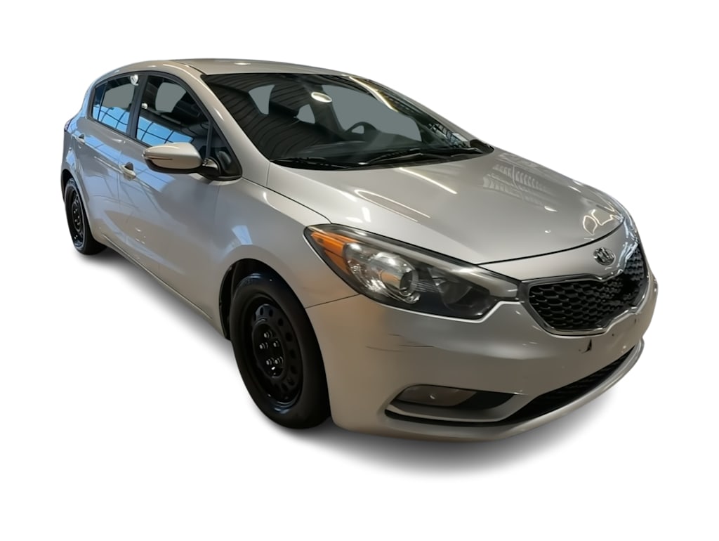 Thumbnail: 2016 Kia Forte - 19