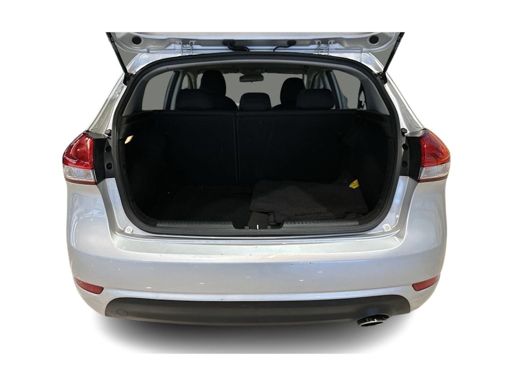 Thumbnail: 2016 Kia Forte - 16