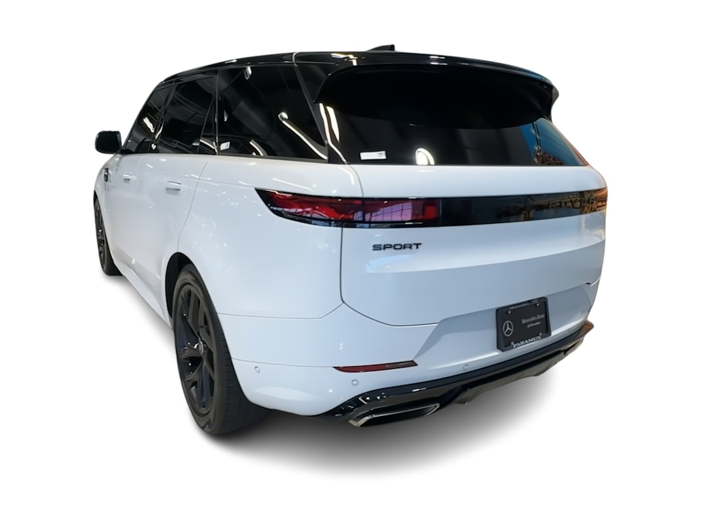 Thumbnail: 2024 Land Rover Range Rover Sport - 4