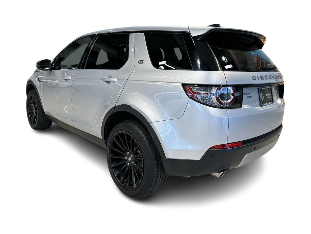 Thumbnail: 2019 Land Rover Discovery Sport - 4