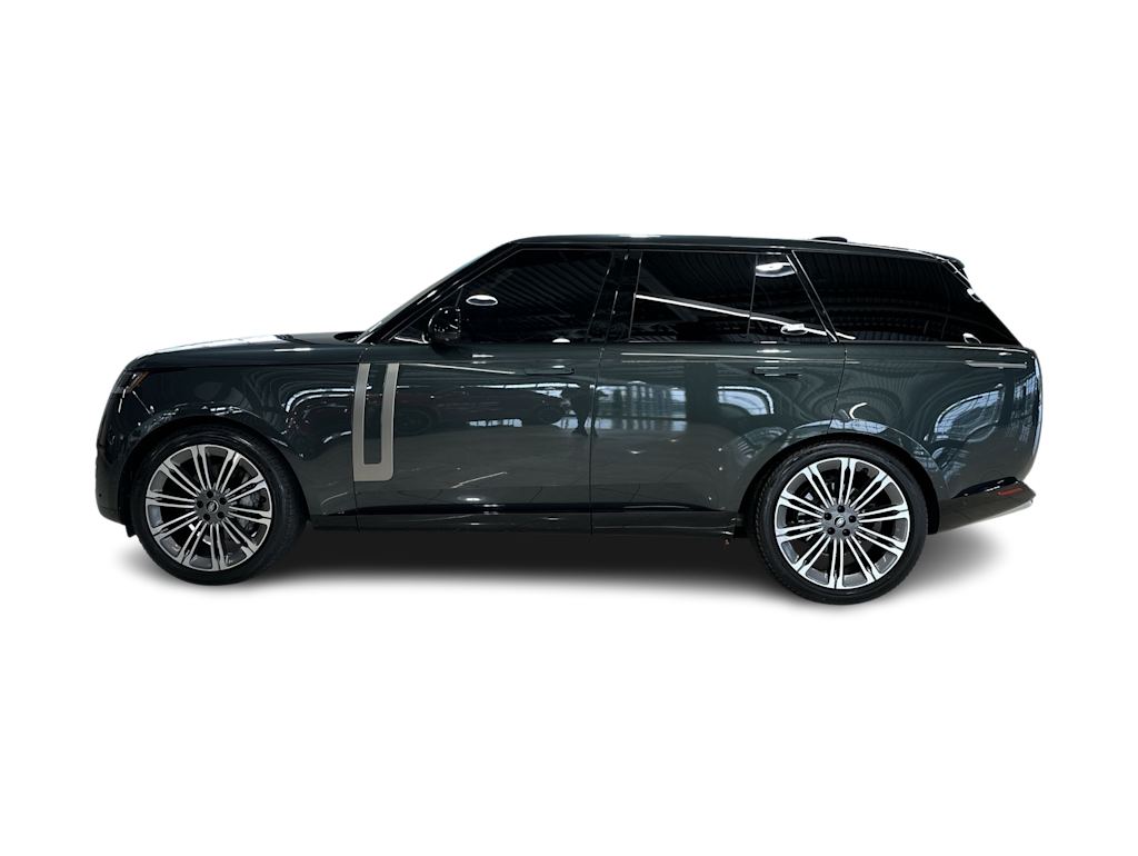 Thumbnail: 2023 Land Rover Range Rover - 29
