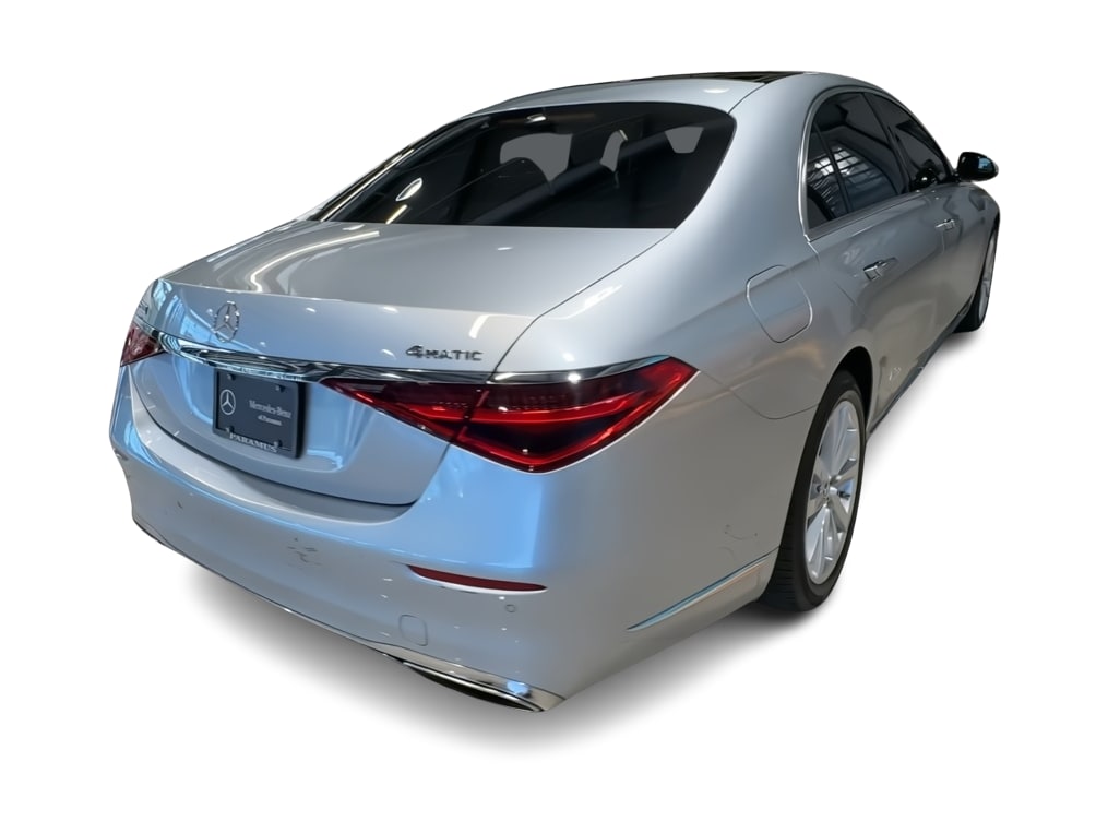 Thumbnail: 2022 Mercedes-Benz S-Class - 25