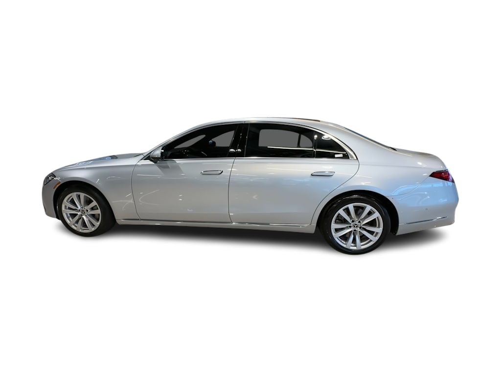 Thumbnail: 2022 Mercedes-Benz S-Class - 22