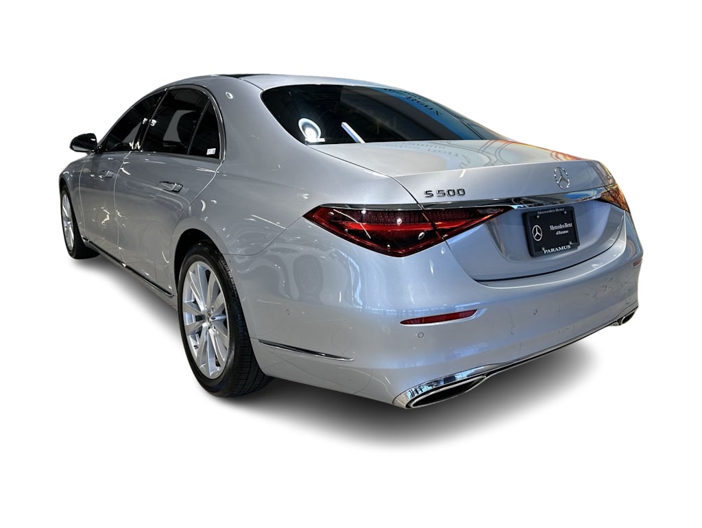 Thumbnail: 2022 Mercedes-Benz S-Class - 4