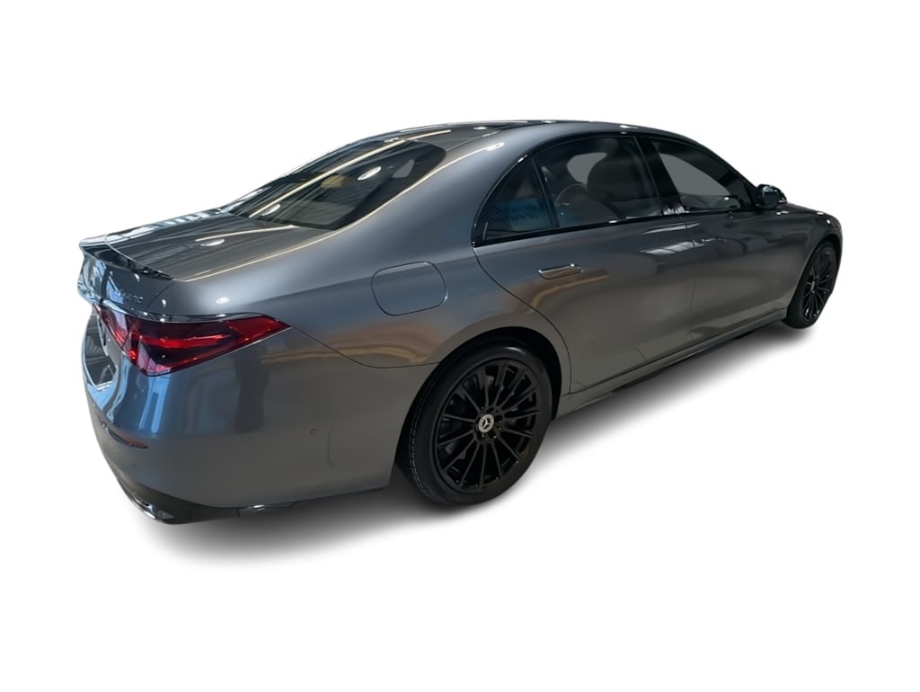Thumbnail: 2023 Mercedes-Benz S-Class - 23