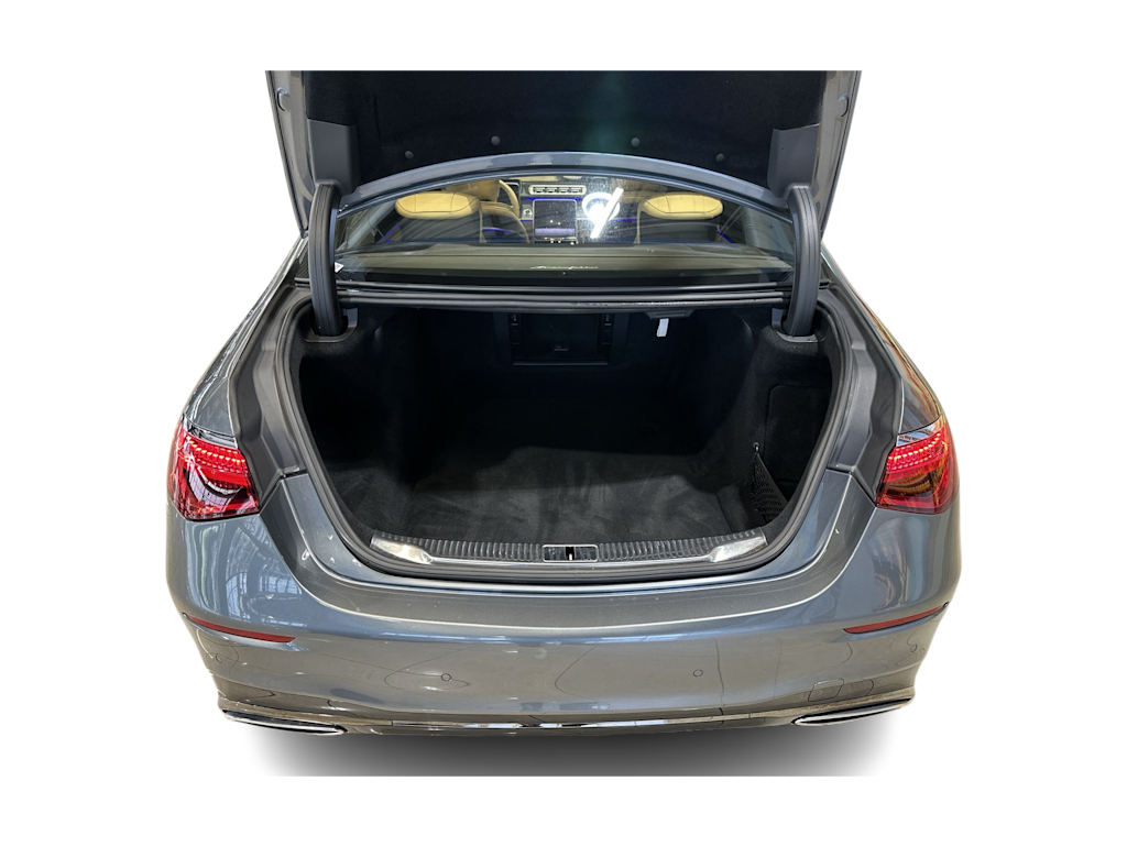 Thumbnail: 2023 Mercedes-Benz S-Class - 16
