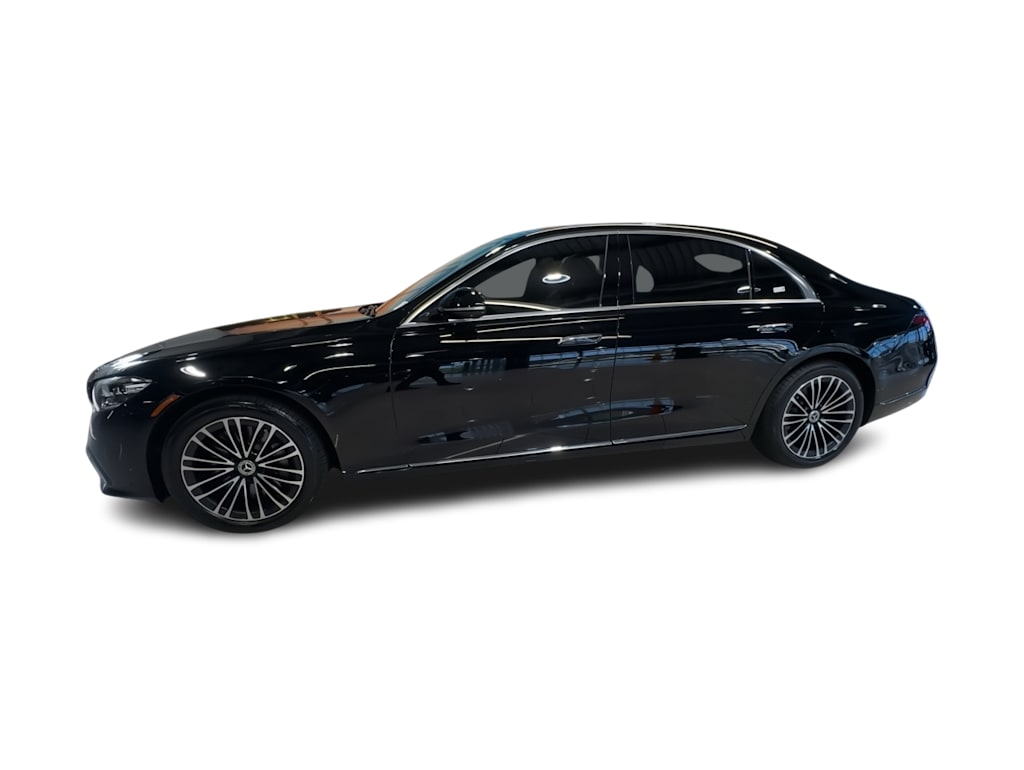 Thumbnail: 2024 Mercedes-Benz S-Class - 3
