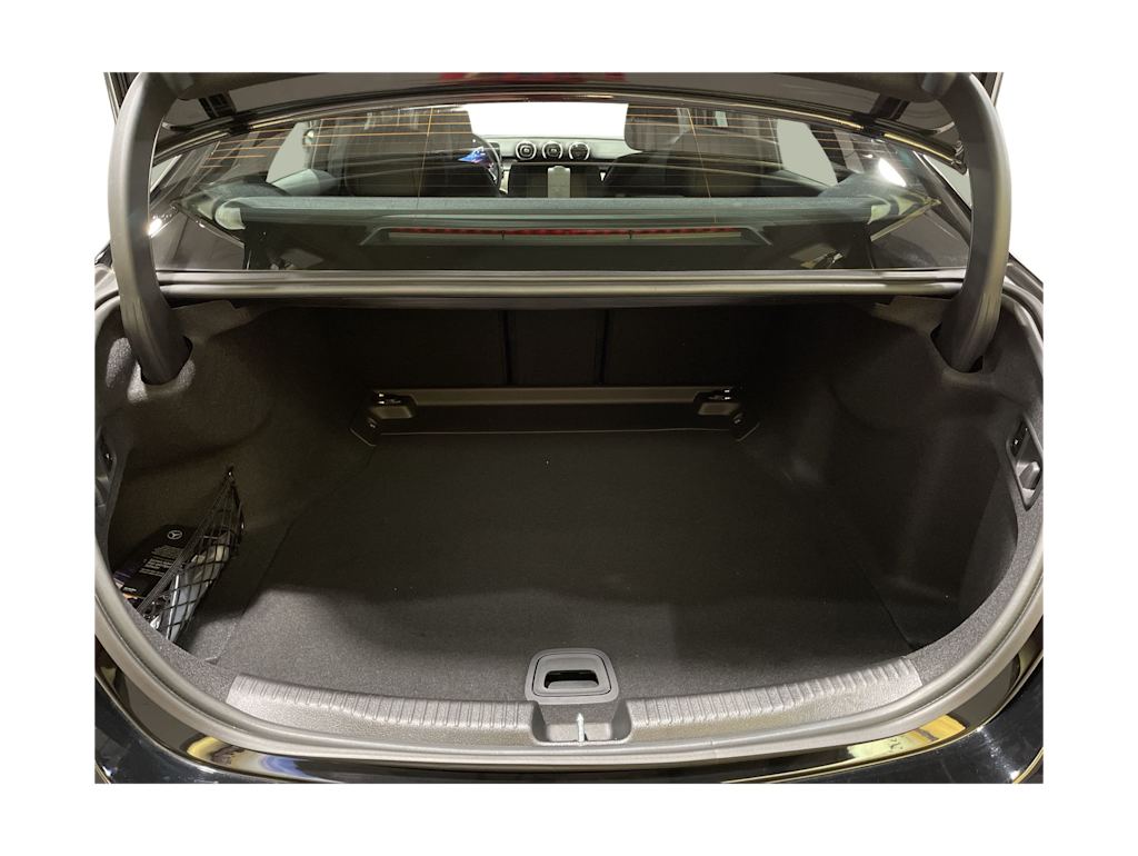 Thumbnail: 2025 Mercedes-Benz C-Class - 16