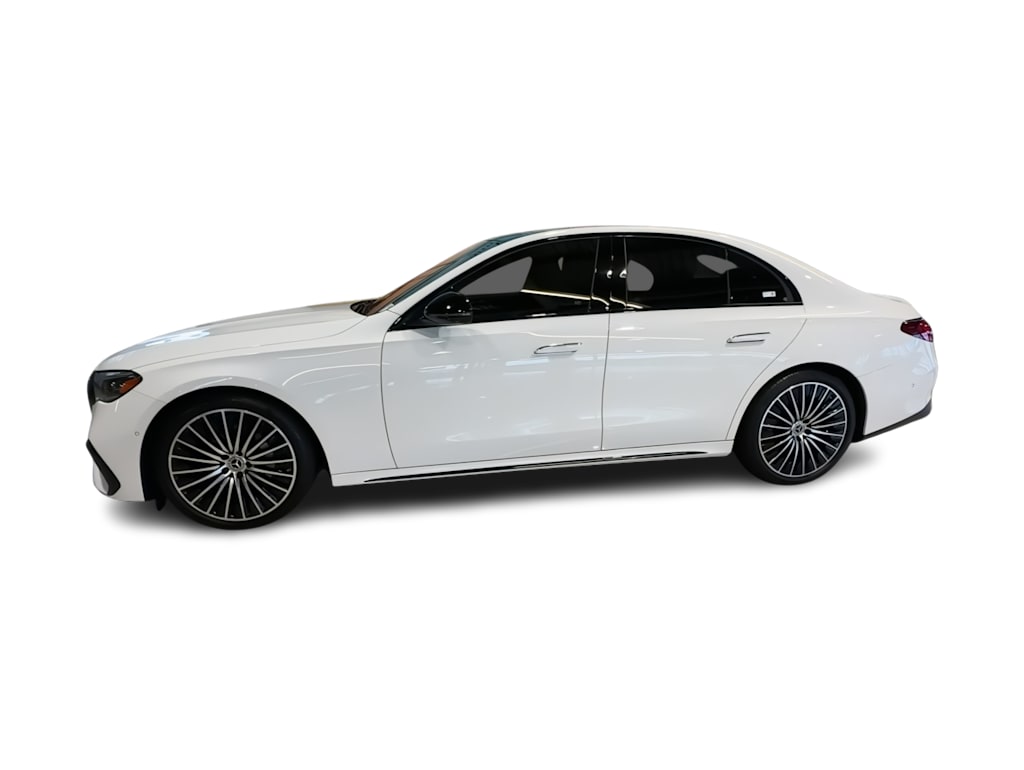 Thumbnail: 2024 Mercedes-Benz E-Class - 3