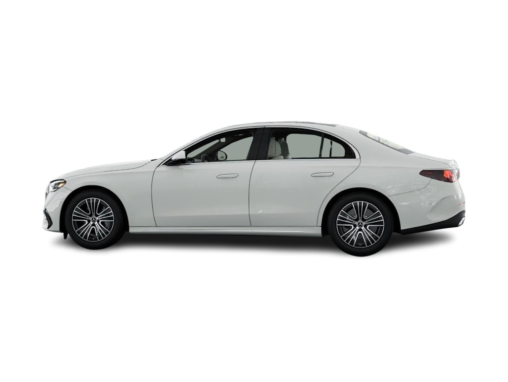 Thumbnail: 2026 Mercedes-Benz E-Class - 32