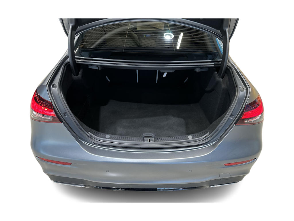 Thumbnail: 2023 Mercedes-Benz E-Class - 16