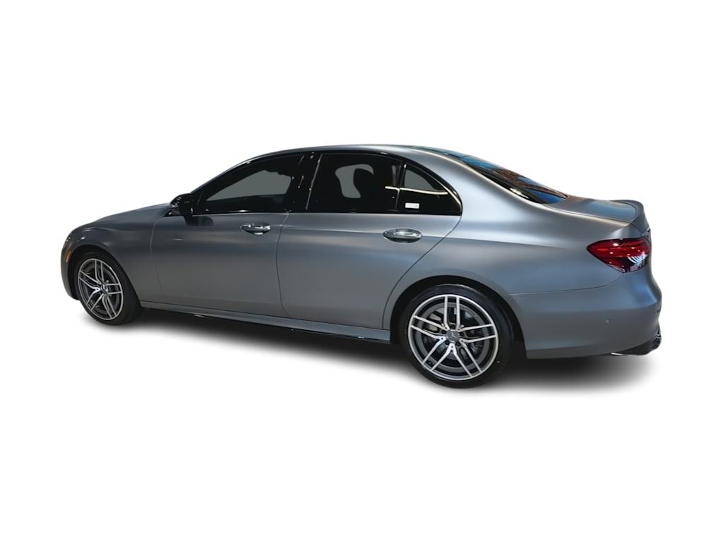 Thumbnail: 2022 Mercedes-Benz E-Class - 22
