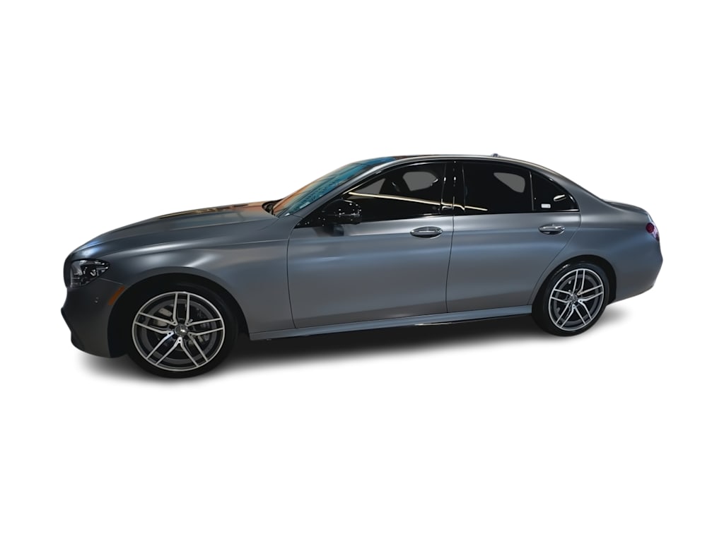 Thumbnail: 2022 Mercedes-Benz E-Class - 3