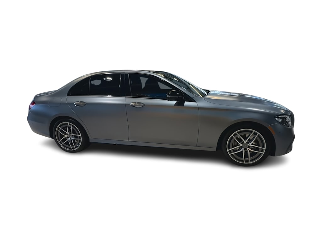 Thumbnail: 2022 Mercedes-Benz E-Class - 26