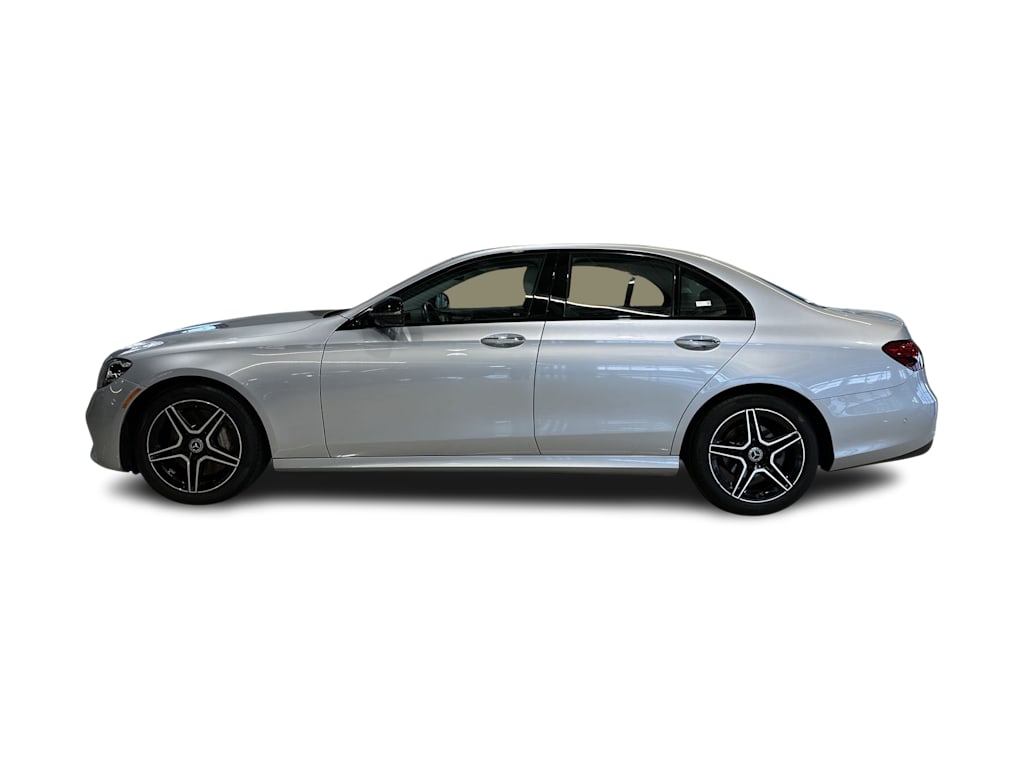 Thumbnail: 2022 Mercedes-Benz E-Class - 27