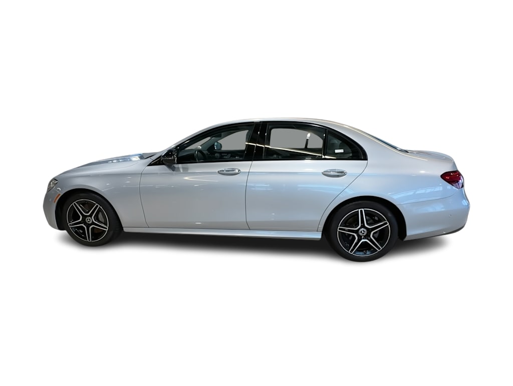 Thumbnail: 2022 Mercedes-Benz E-Class - 21
