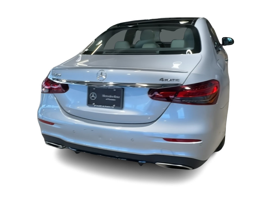 Thumbnail: 2022 Mercedes-Benz E-Class - 23