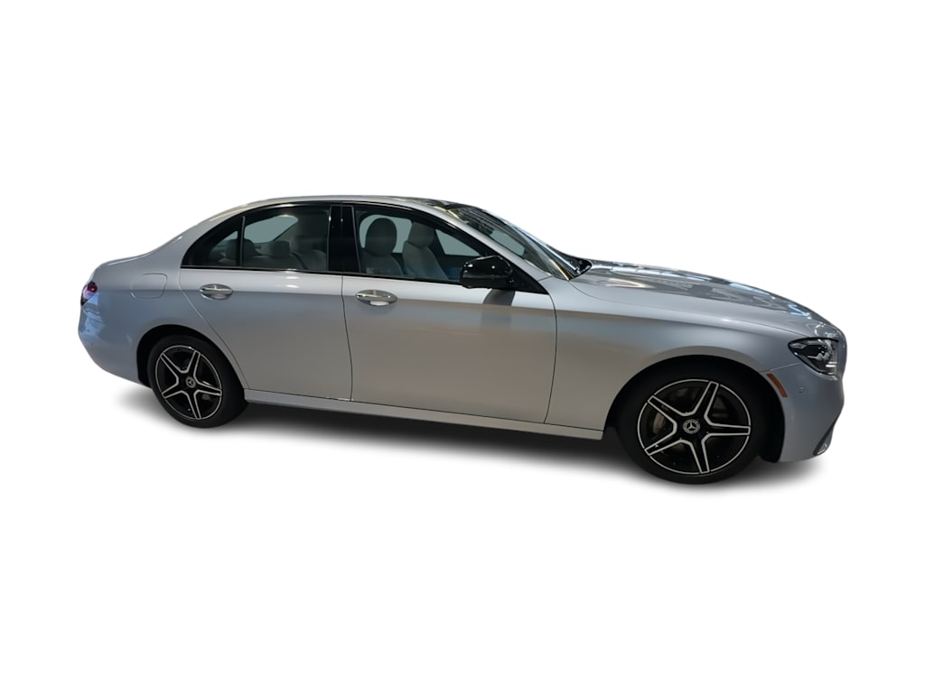 Thumbnail: 2022 Mercedes-Benz E-Class - 26