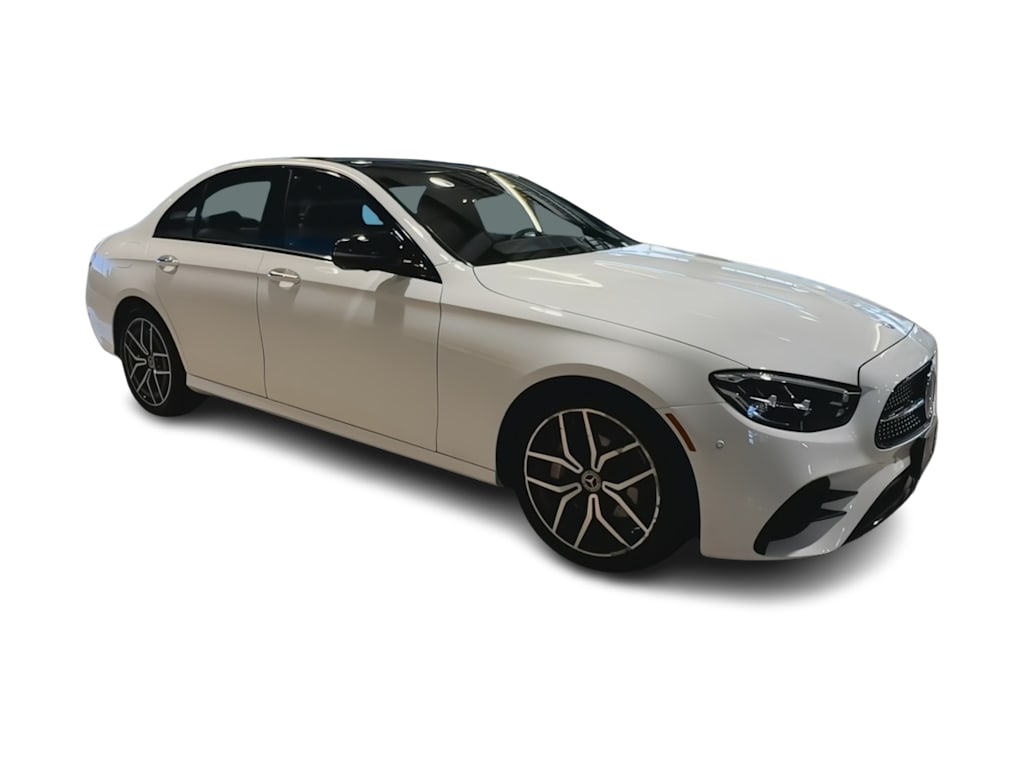 Thumbnail: 2023 Mercedes-Benz E-Class - 18