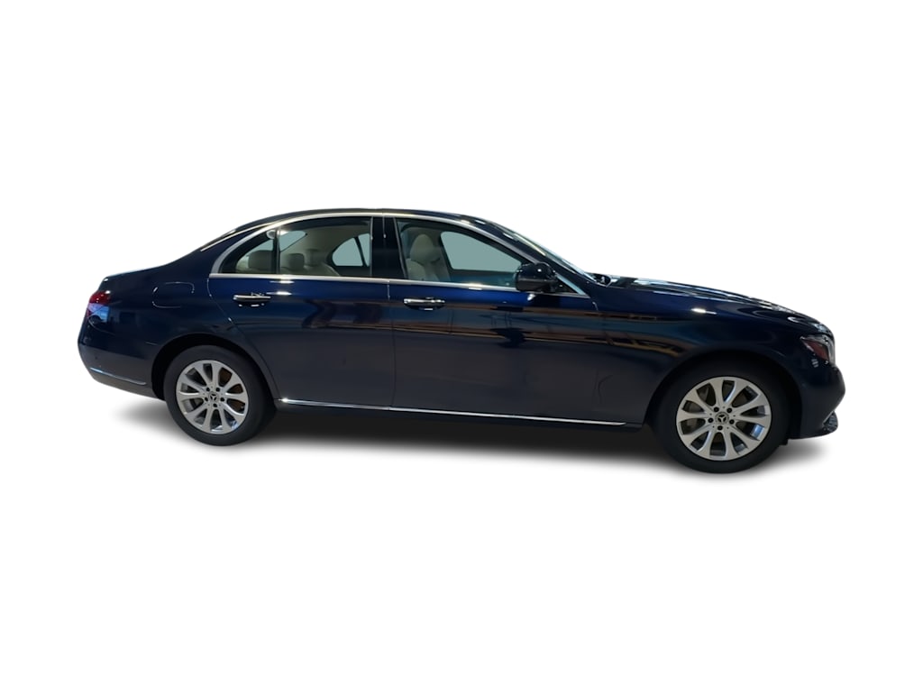 Thumbnail: 2020 Mercedes-Benz E-Class - 27