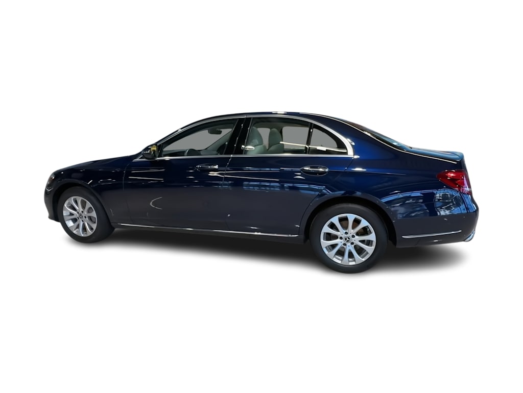 Thumbnail: 2020 Mercedes-Benz E-Class - 22