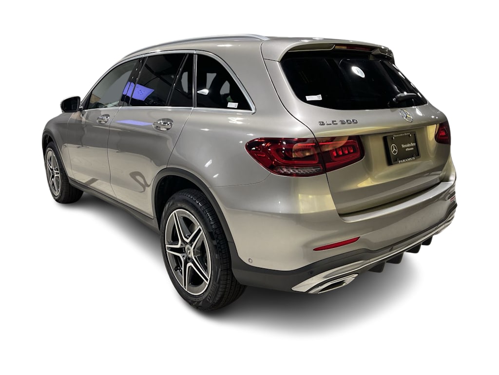 Thumbnail: 2022 Mercedes-Benz GLC - 29
