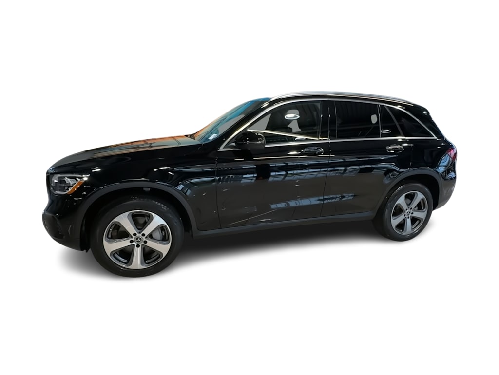 Thumbnail: 2022 Mercedes-Benz GLC - 3