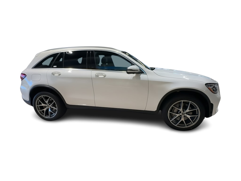 Thumbnail: 2022 Mercedes-Benz GLC - 26