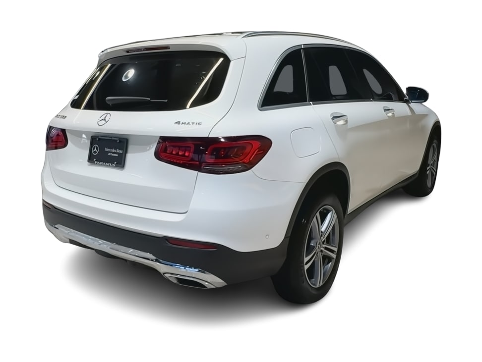 Thumbnail: 2022 Mercedes-Benz GLC - 24
