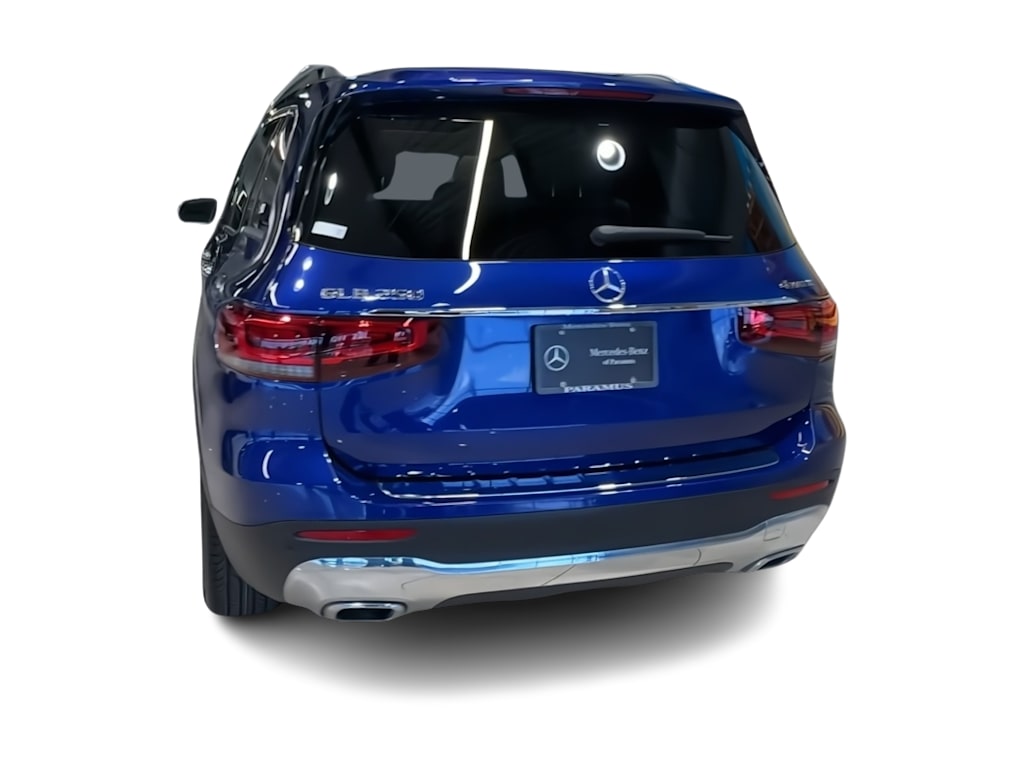Thumbnail: 2023 Mercedes-Benz GLB - 24