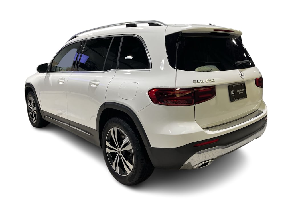 Thumbnail: 2025 Mercedes-Benz GLB - 4