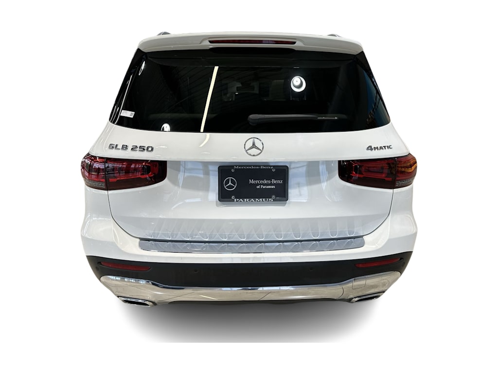 Thumbnail: 2023 Mercedes-Benz GLB - 30