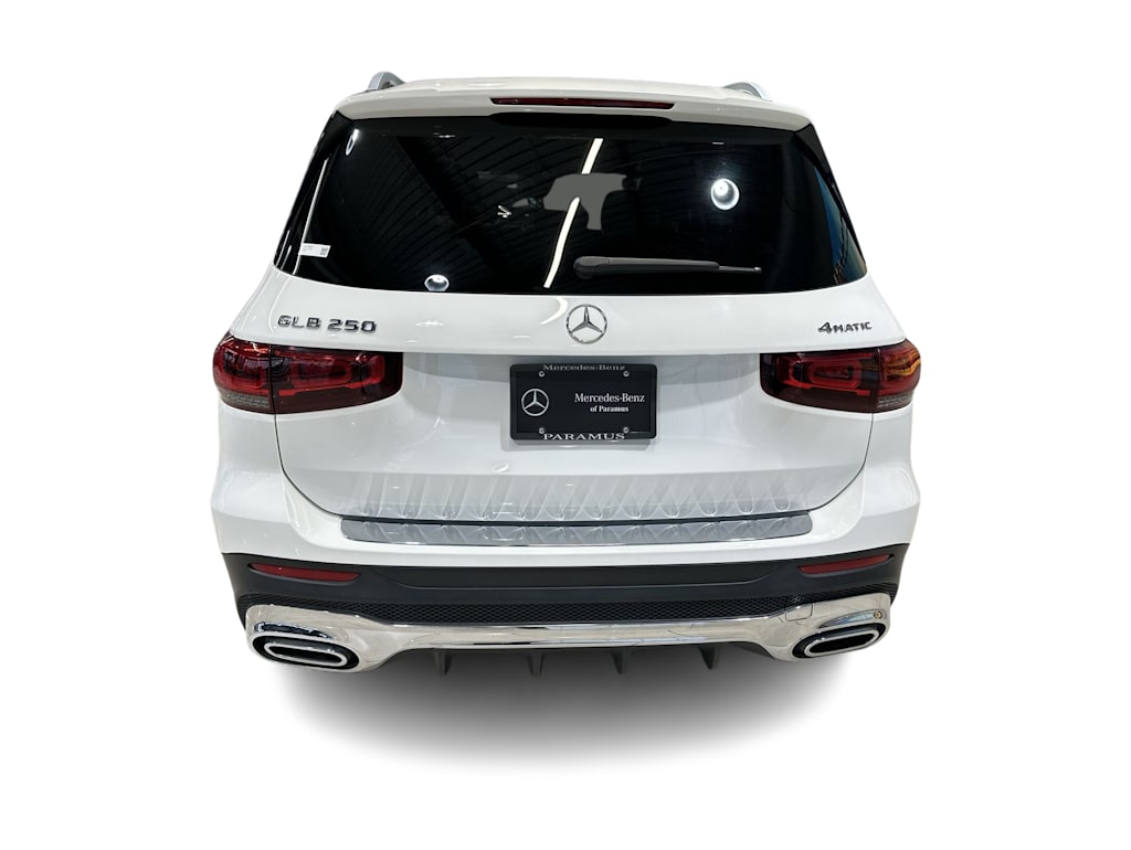 Thumbnail: 2022 Mercedes-Benz GLB - 28