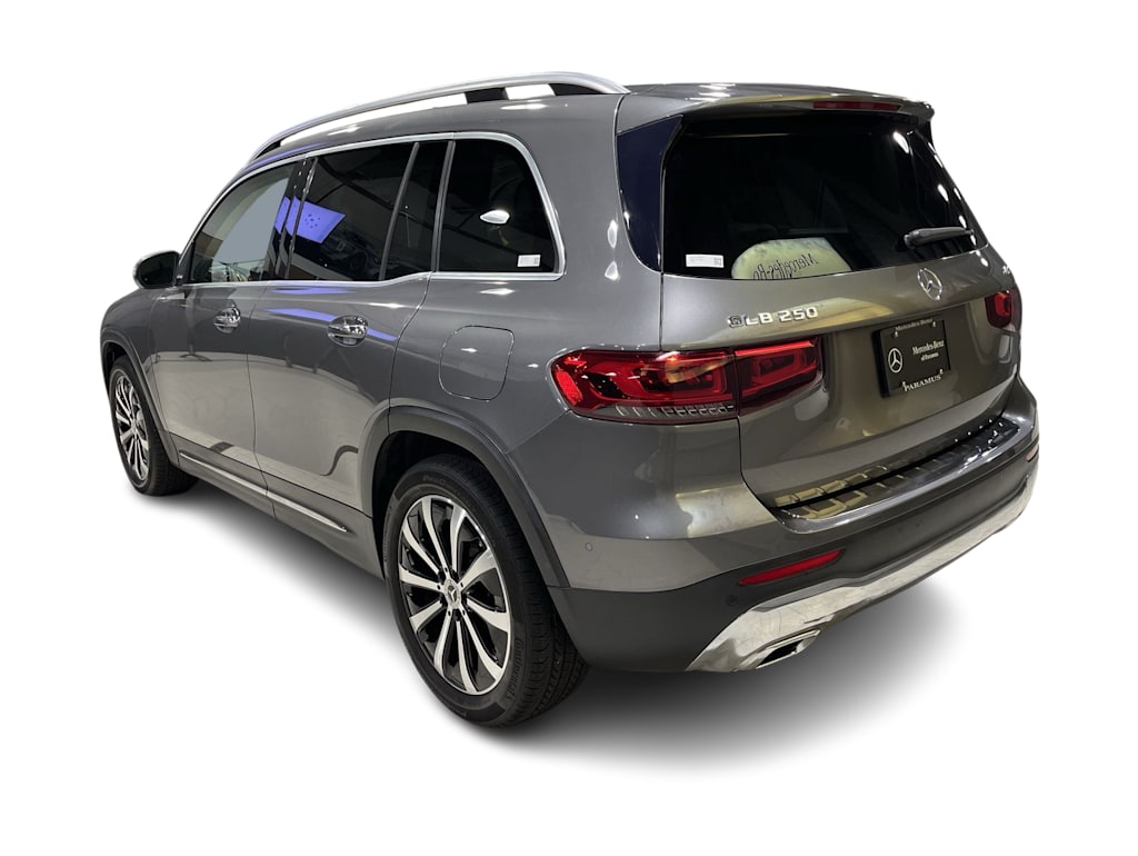 Thumbnail: 2021 Mercedes-Benz GLB - 28