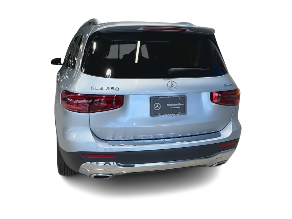 Thumbnail: 2026 Mercedes-Benz GLB - 5