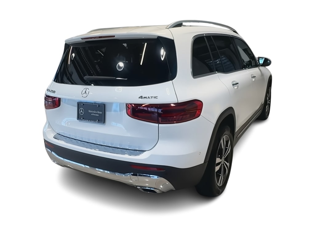 Thumbnail: 2026 Mercedes-Benz GLB - 24