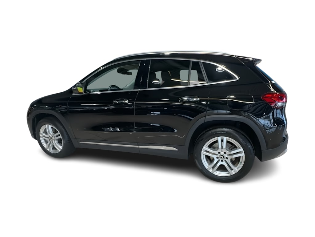 Thumbnail: 2023 Mercedes-Benz GLA - 21