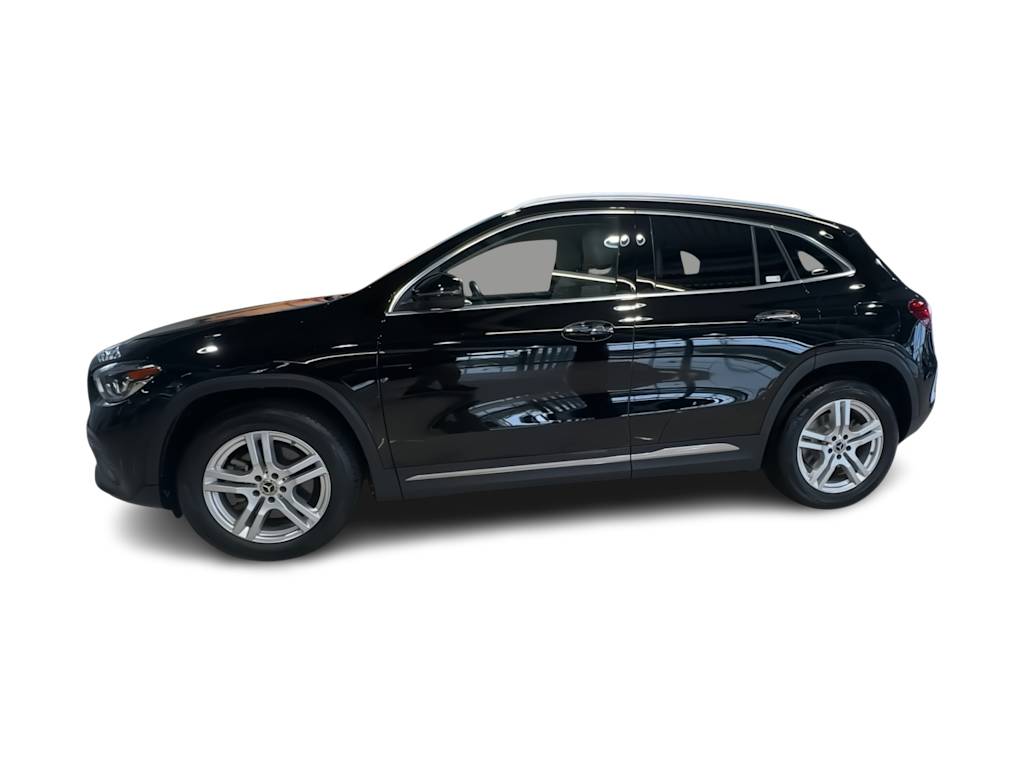 Thumbnail: 2023 Mercedes-Benz GLA - 3