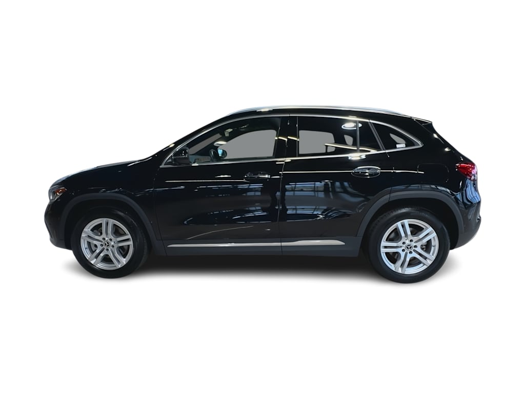 Thumbnail: 2023 Mercedes-Benz GLA - 22