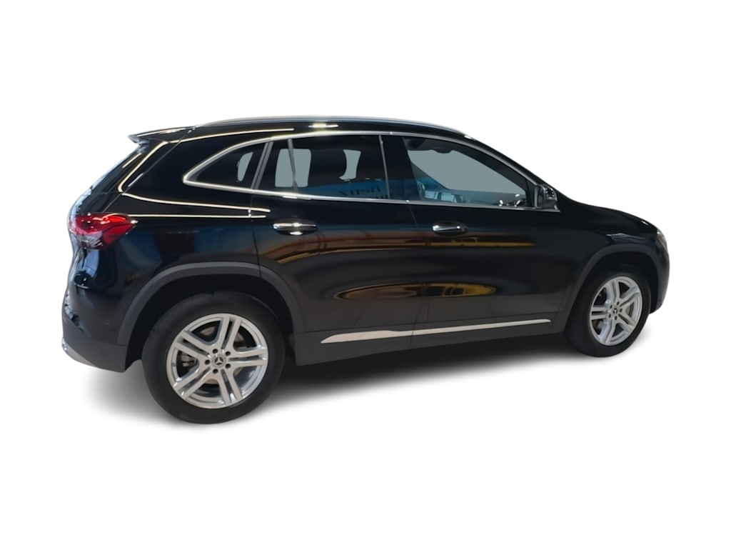 Thumbnail: 2023 Mercedes-Benz GLA - 27