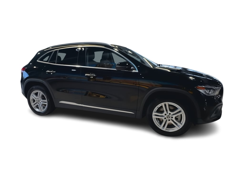 Thumbnail: 2023 Mercedes-Benz GLA - 28