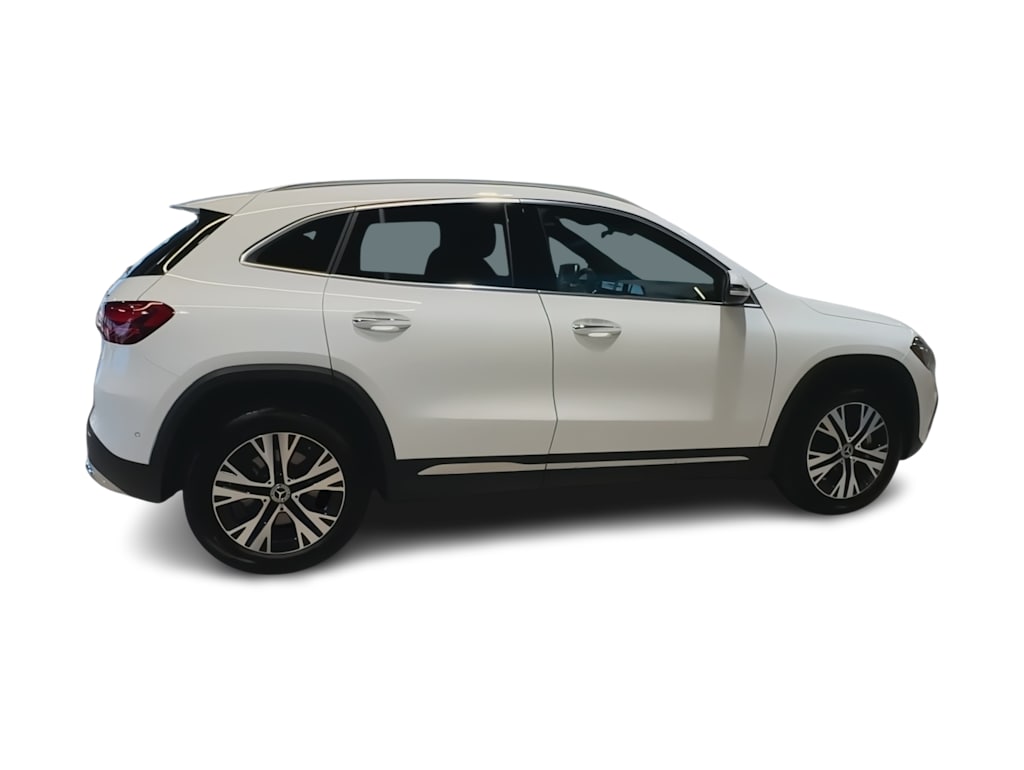 Thumbnail: 2026 Mercedes-Benz GLA - 24