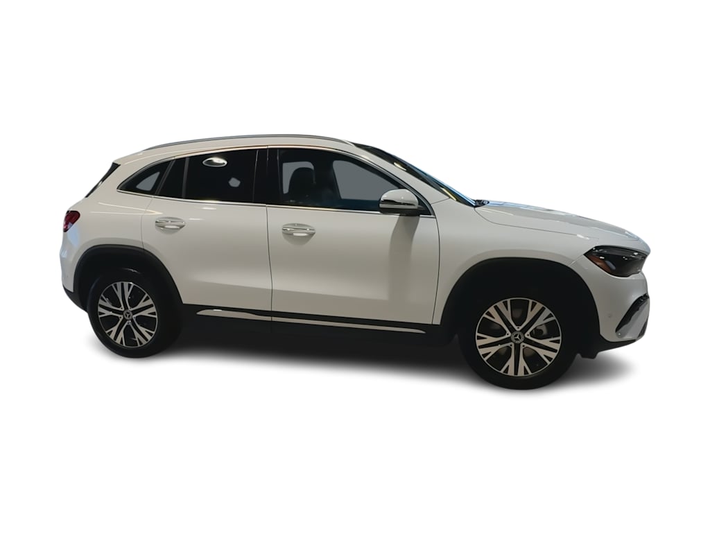 Thumbnail: 2026 Mercedes-Benz GLA - 25