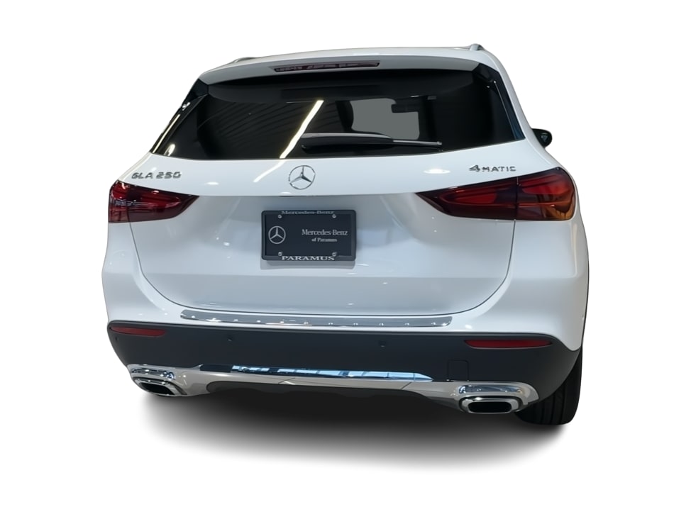 Thumbnail: 2026 Mercedes-Benz GLA - 23